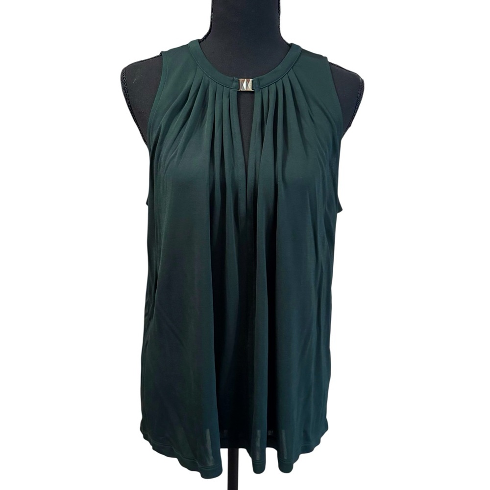 Women’s H&M dark green rayon dressy tank top with gold clasp at neck size L